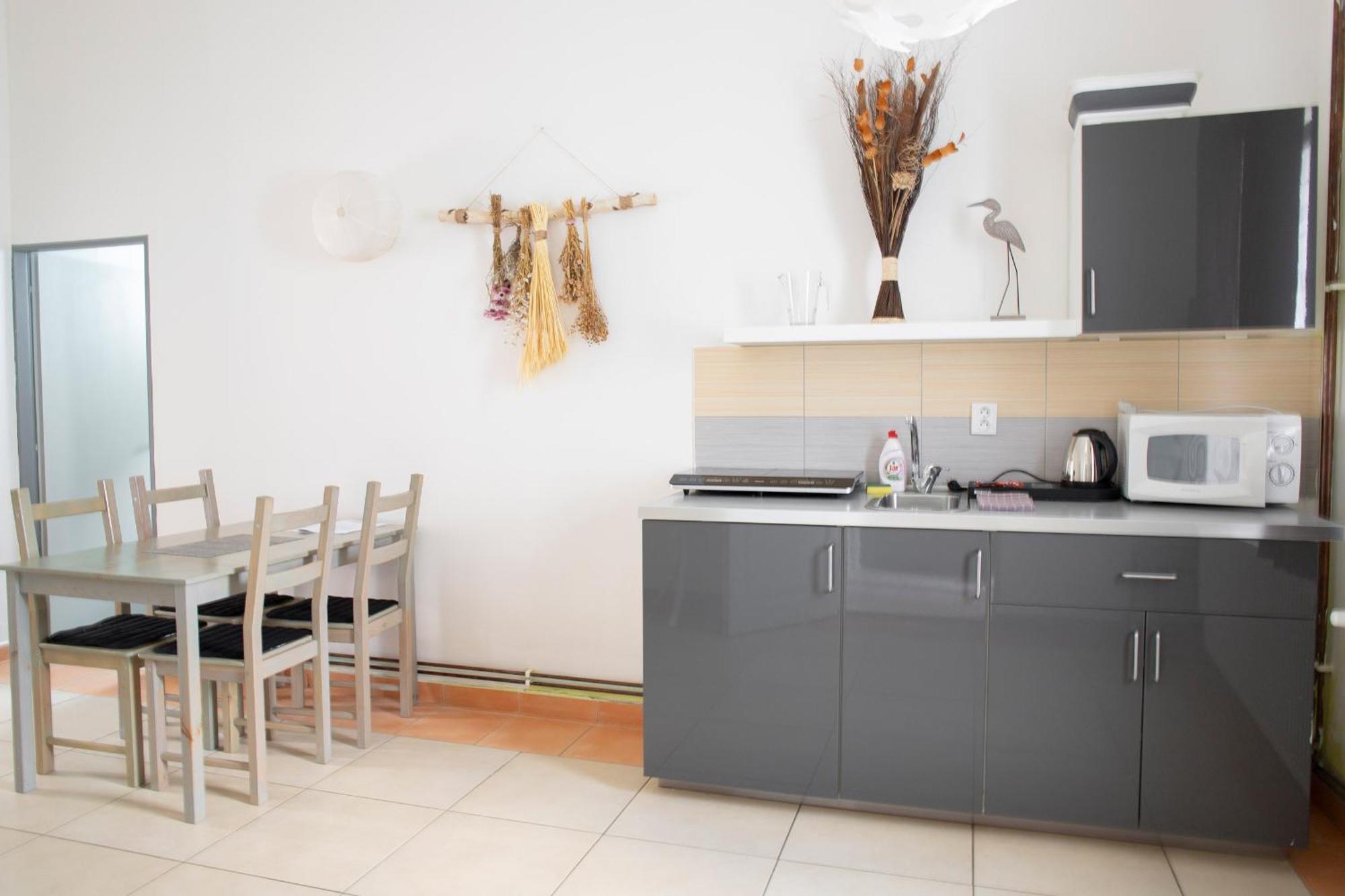Amenity Apartmany Perná Exteriör bild