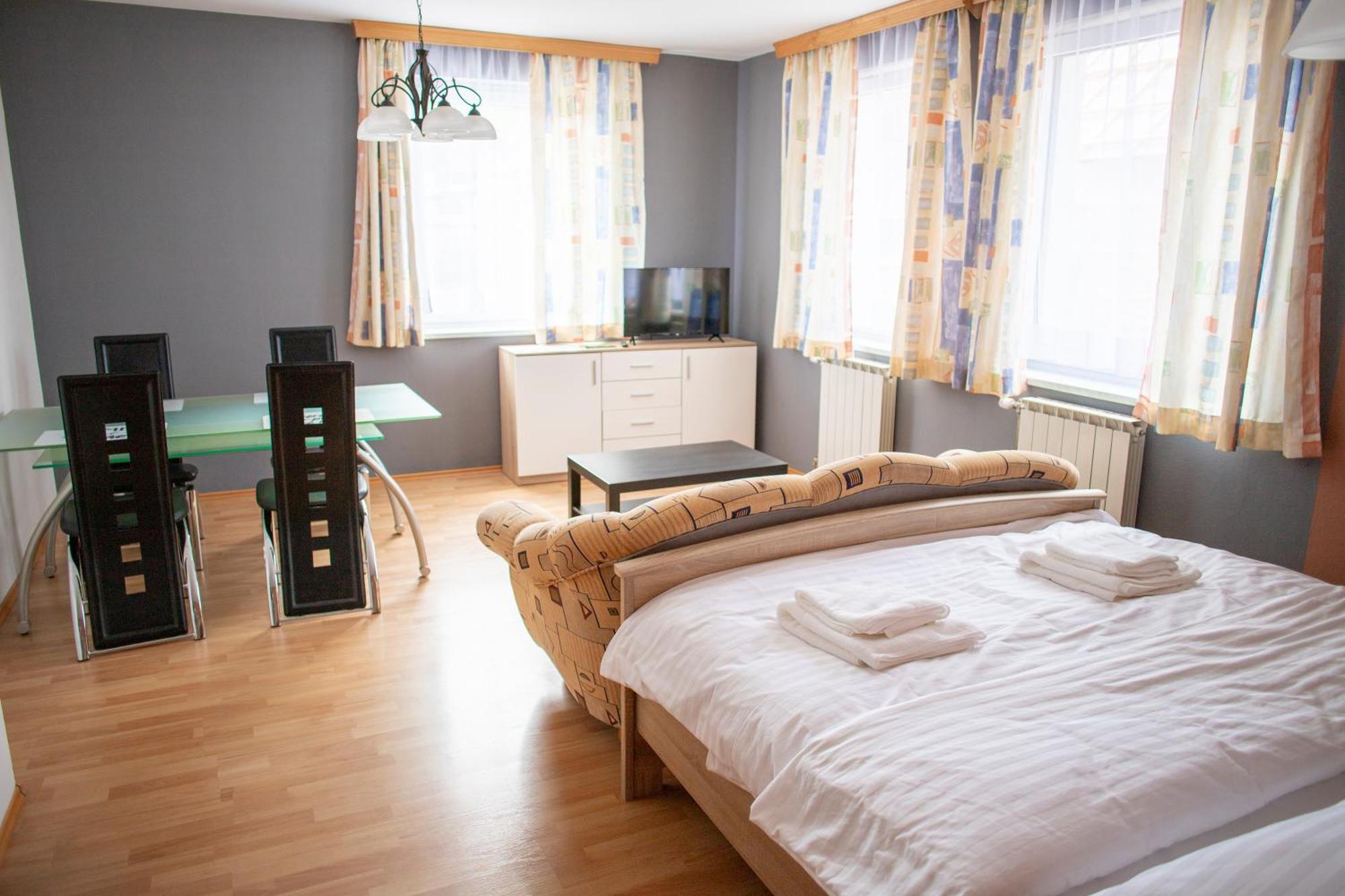Amenity Apartmany Perná Exteriör bild