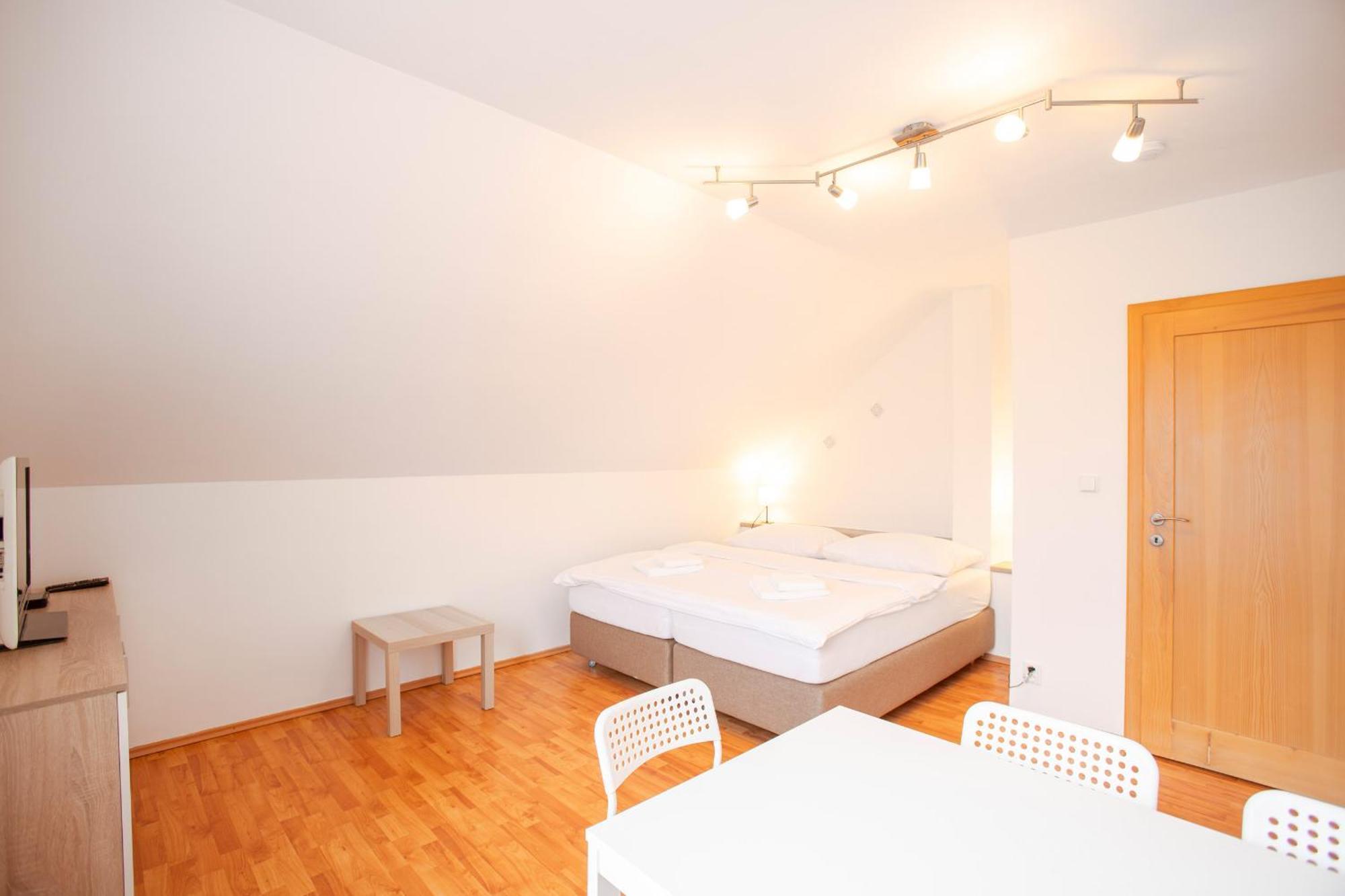 Amenity Apartmany Perná Exteriör bild